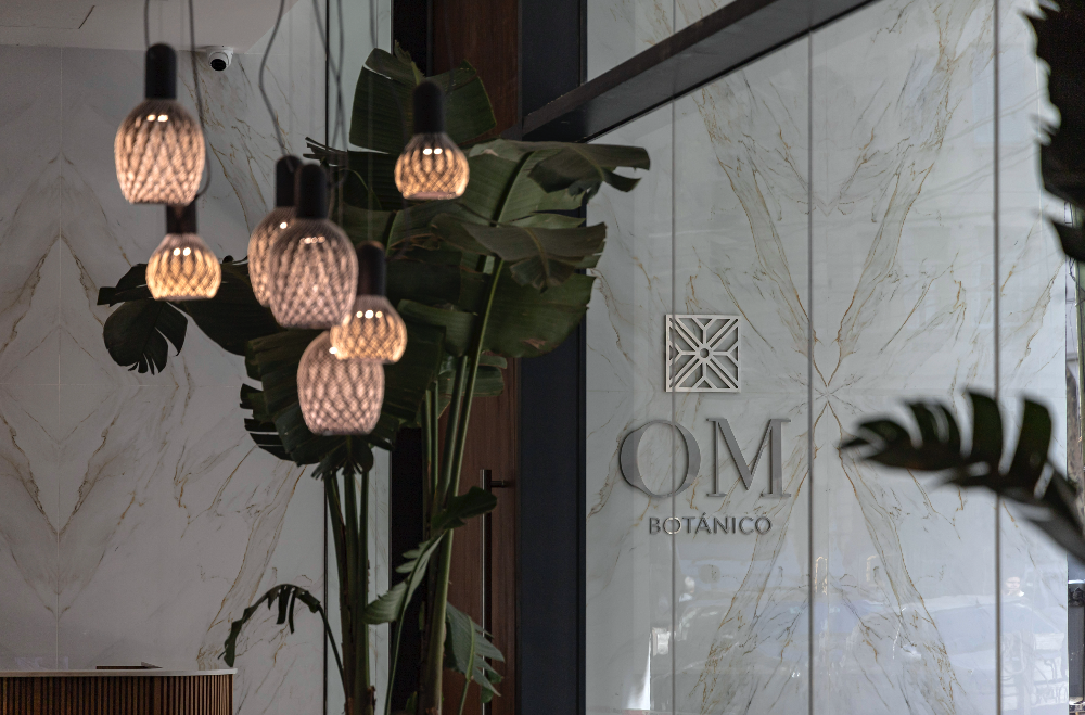 OM BOTANICO