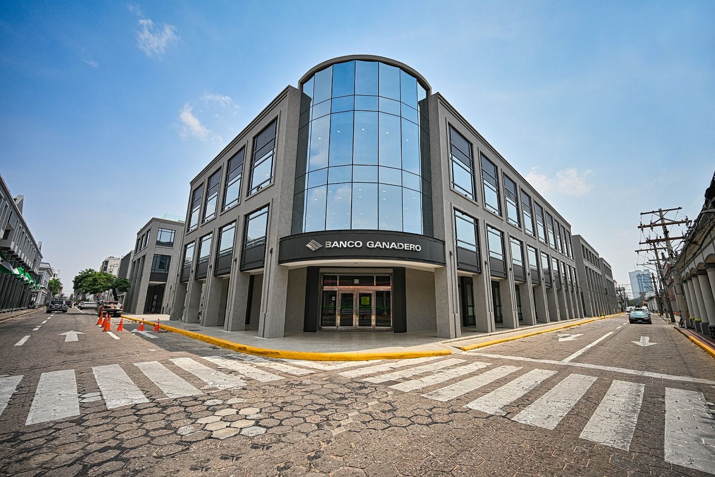 Premian al edificio central del Banco Ganadero